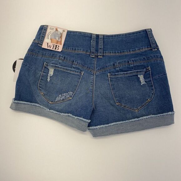 YMI Short 3 Button Denim Mid Rise Cuffs Lightly Distressed Size 7/28 new - Picture 4 of 16